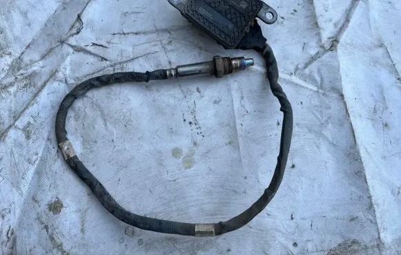 Renault Trafic III (X82) Lambda probe sensor 227905444R