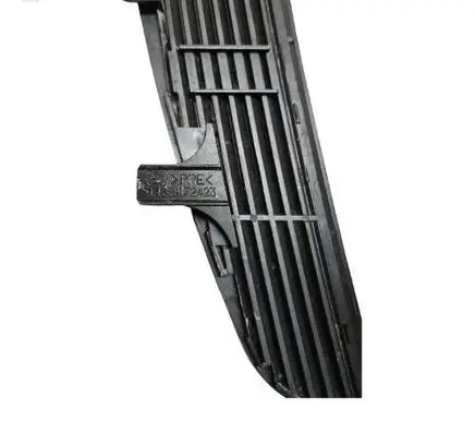 BMW 5 E39 Rear air vent grill 51468172423