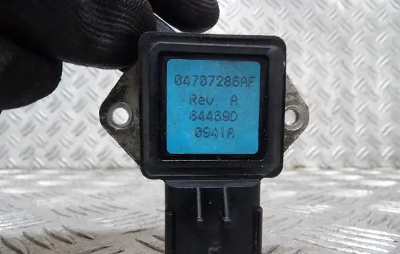 Jeep Grand Cherokee (WJ) Coolant fan relay 04707286AF 0941A 644690