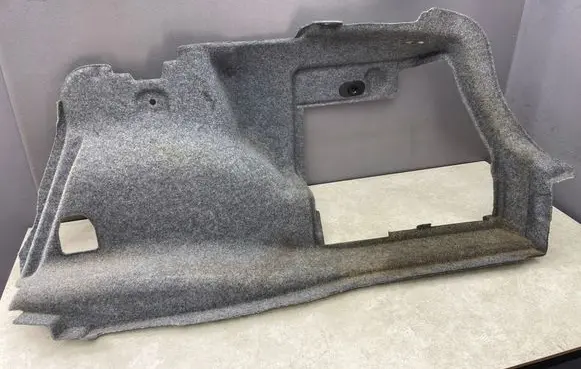 Trunk/boot side trim panel