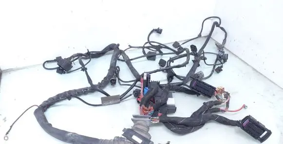 Audi A4 S4 B7 8E 8H Engine installation wiring loom 8E1971072SK