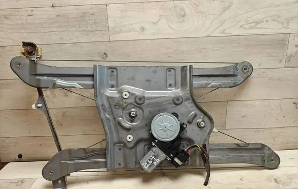 Mitsubishi Grandis Front door window regulator with motor MR989948 0620402210