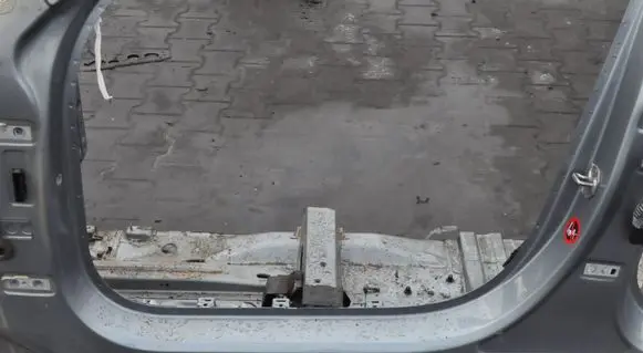 Volvo S90, V90 Side car body part 