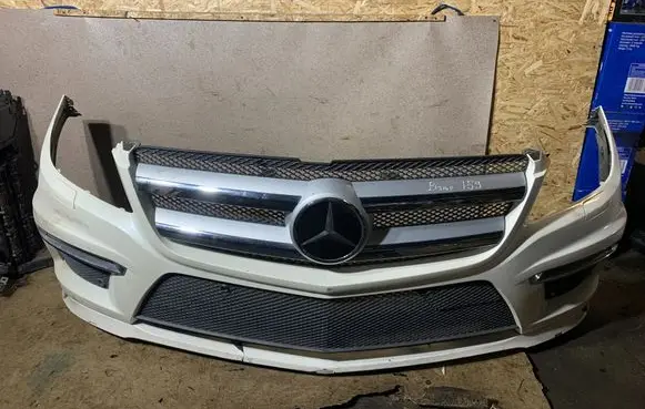 Mercedes-Benz GL X166 Front bumper 