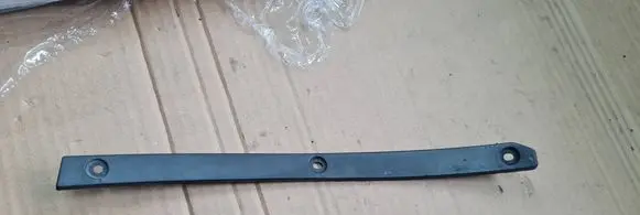 Audi A5 Front splash guards bracket 8W6853824B
