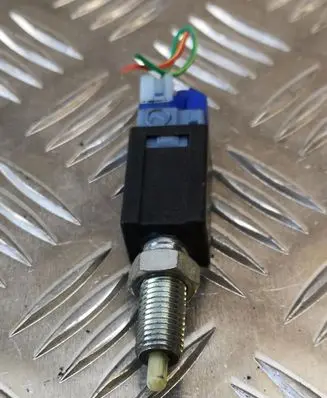 Clutch pedal sensor