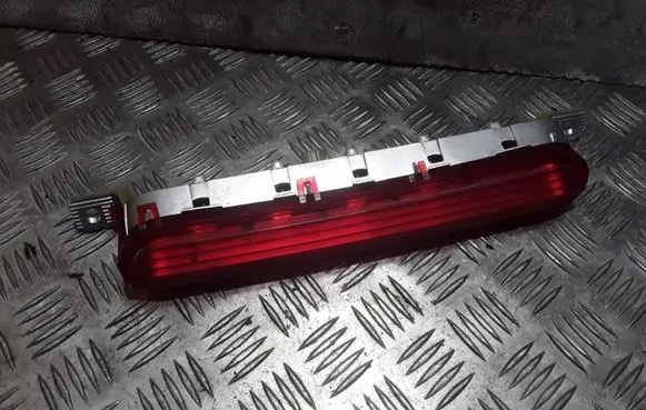 Toyota Corolla Verso AR10 Third/center stoplight 815700F011