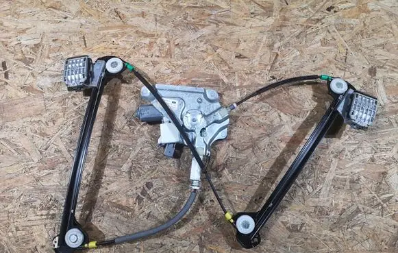 Ford Mustang V Front door window regulator with motor AR336323201