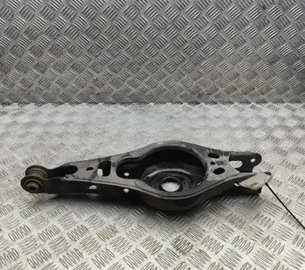 Toyota bZ4X Rear upper control arm/wishbone 4873042070