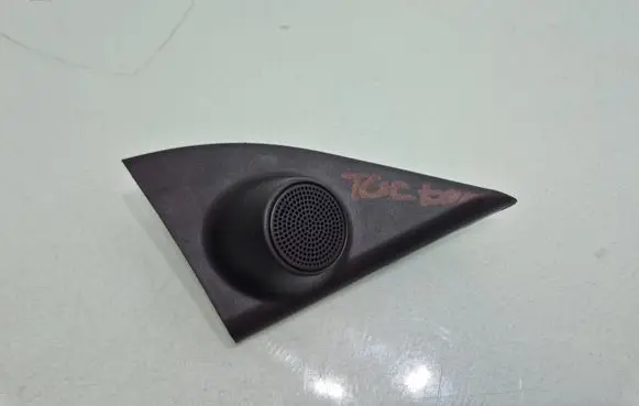 Hyundai Tucson JM Front door speaker 963102E500