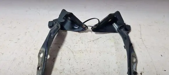 Lexus GS 300 400 430 Engine bonnet/hood hinges