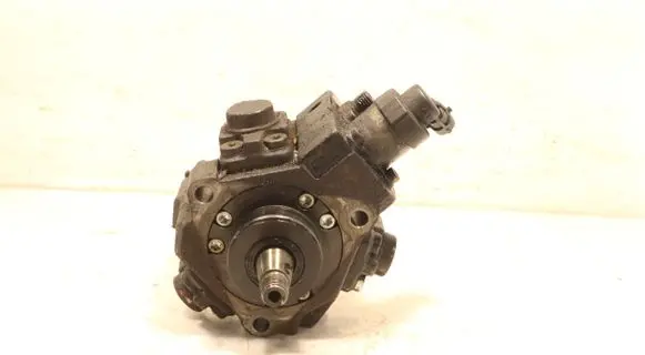 KIA Ceed Fuel injection high pressure pump 04455010206