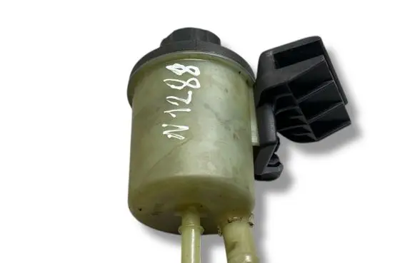 Volvo V60 Power steering fluid tank/reservoir 31302576 C01D