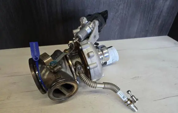 BMW X5 G05 Turbo system vacuum part 8747743