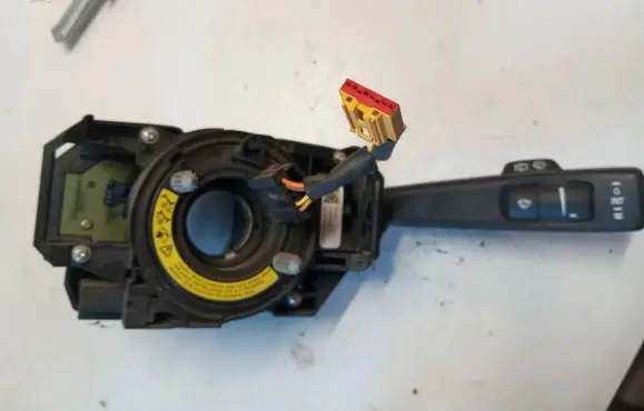 Volvo XC60 Wiper turn signal indicator stalk/switch 31275332 FBY0A 0910U090815ABCH