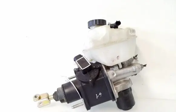 Master brake cylinder