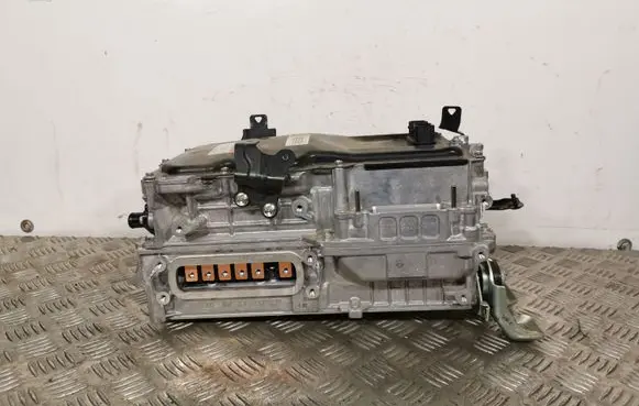Toyota RAV 4 (XA50) Voltage converter inverter G92A042060 2321001900