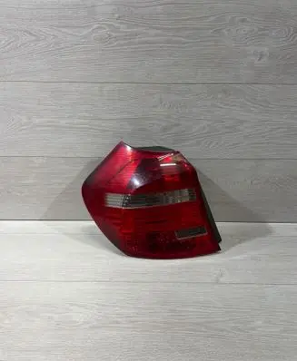 BMW 1 E81 E87 Rear/tail lights 7184955