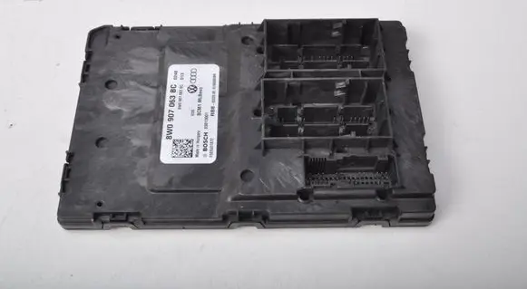 Audi A4 S4 B9 Comfort/convenience module 8W0907063BC