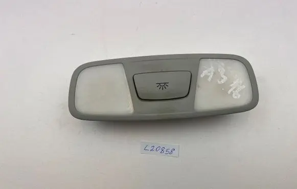 Audi A3 S3 8V Rear seat light 8V0947111 R049EI1