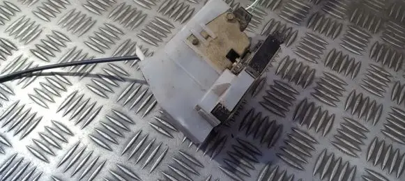 Renault Megane I Rear door lock