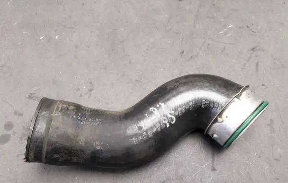 Audi A3 S3 8L Intercooler hose/pipe 06A145790A