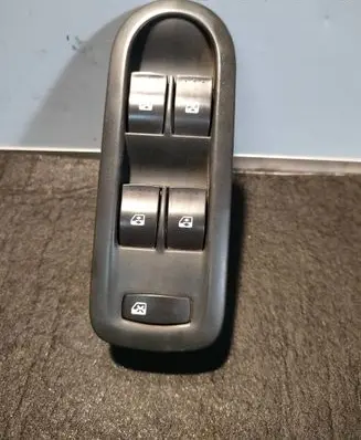 Renault Scenic II - Grand scenic II Electric window control switch 156018070