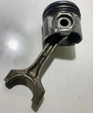 Honda Civic Piston 142