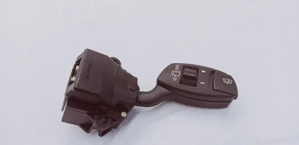 BMW 5 E60 E61 Wiper control stalk 6924106 01206100