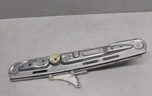 Opel Vectra C Rear window lifting mechanism without motor RH991248