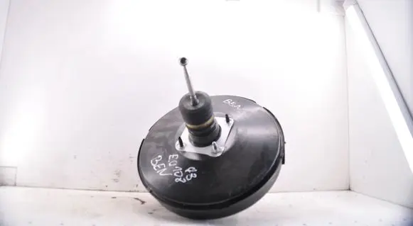 Audi Q3 8U Brake booster 5N1614105D