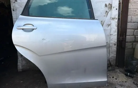Seat Altea Rear door