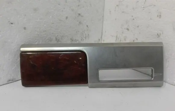 Volkswagen Touareg I Other dashboard part 7L6857189J