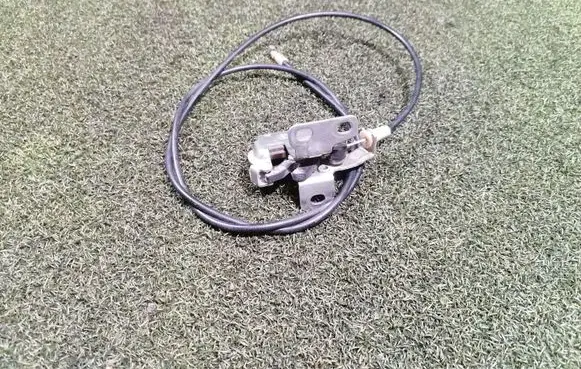 Loading door lock