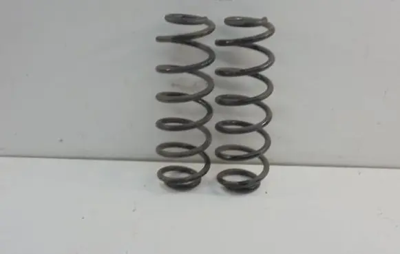 Skoda Octavia Mk2 (1Z) Rear coil spring 994414