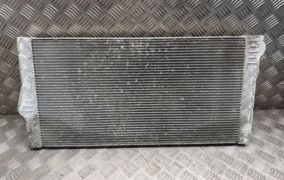 BMW 5 F10 F11 Coolant radiator 8509176