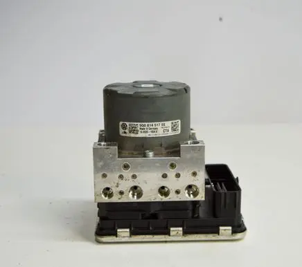 Volkswagen Golf VII ABS Pump 5Q0614517EE
