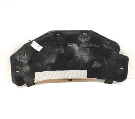 Engine bonnet/hood sound/heat insulation