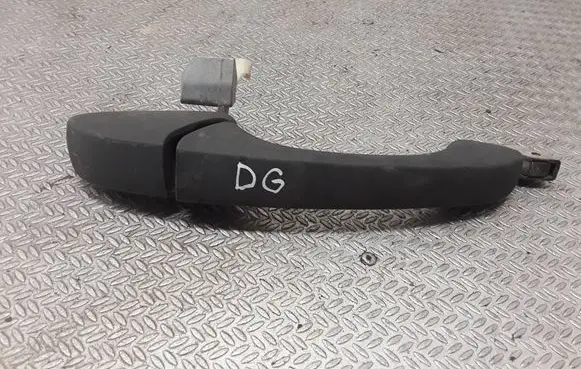 Jeep Patriot Rear door exterior handle 