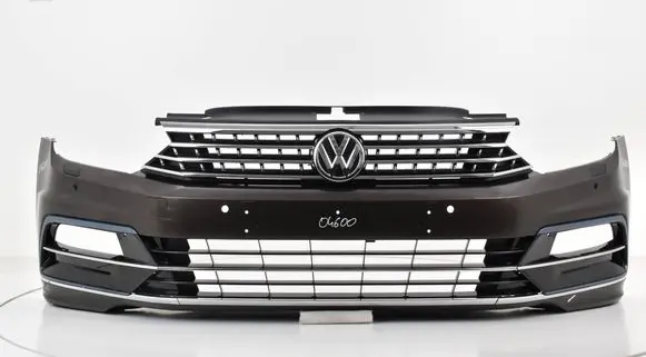 Volkswagen PASSAT B8 Front bumper 3G0807221A