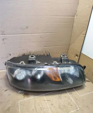 Fiat Punto (188) Headlight/headlamp 89101050