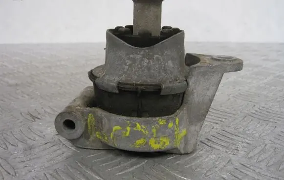 Opel Meriva B Engine mount vacuum valve 24427641