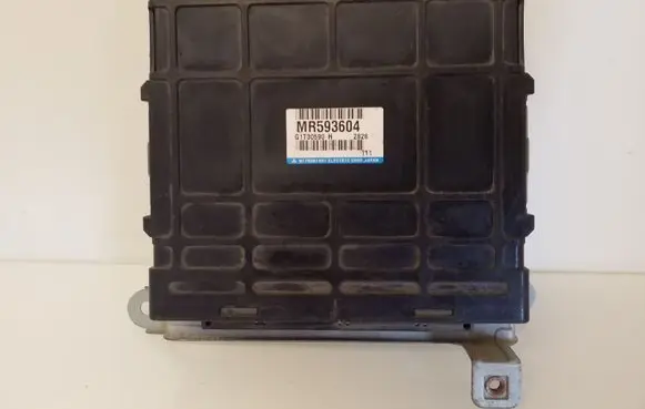 Mitsubishi Pajero Engine control unit/module MR593604 G1T30590H