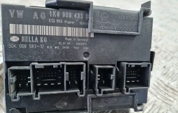 Volkswagen Golf V Comfort/convenience module 1K0959433B