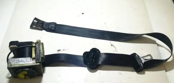 Front seatbelt