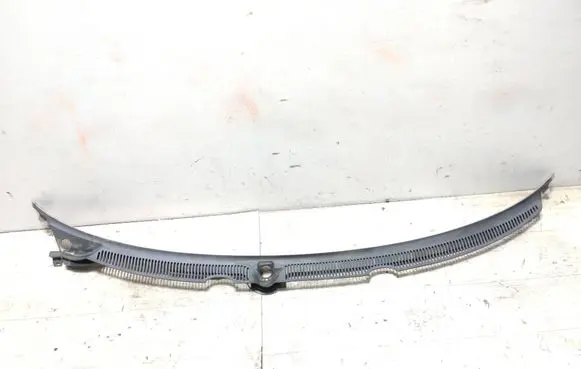 Wiper trim