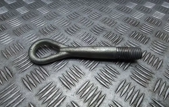 Nissan Qashqai+2 Towing hook eye 