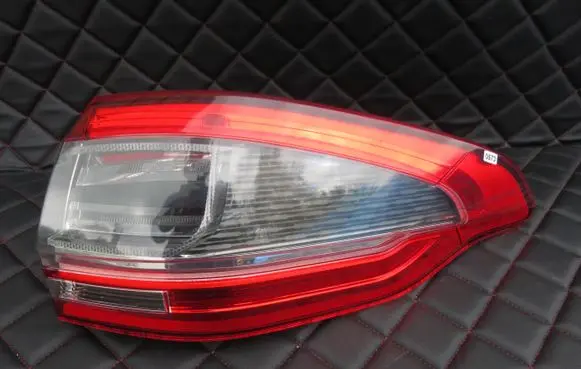 Ford S-MAX Rear/tail lights 17318702