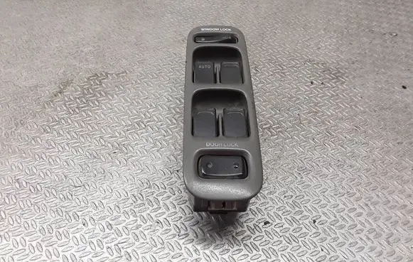 Suzuki Grand Vitara I Electric window control switch 
