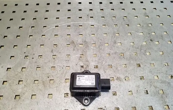Audi A6 S6 C5 4B ESP acceleration yaw rate sensor 8E0907637A 0265005245